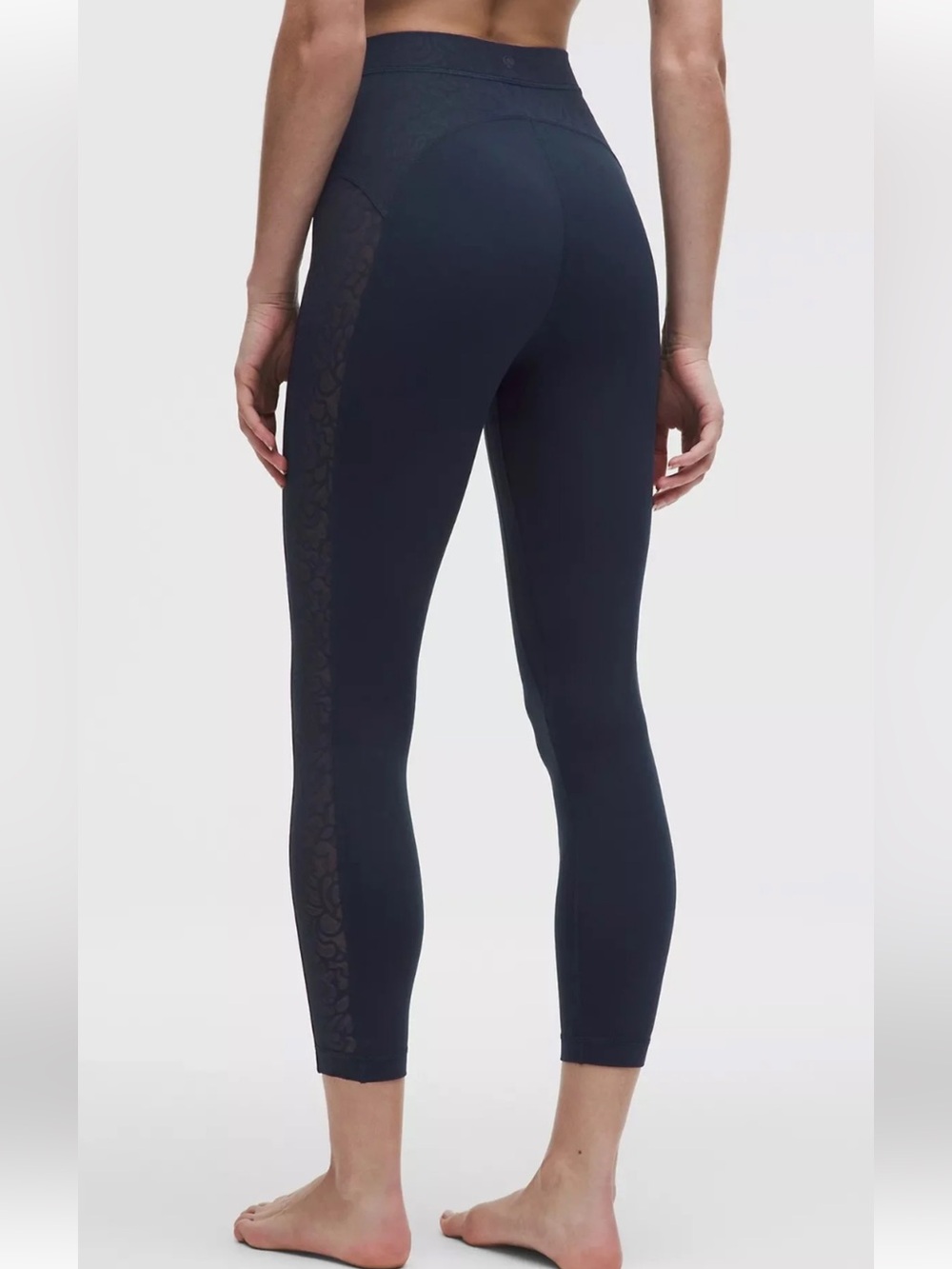 Lululemon — Paisley Sheer Lace Jacquard Panelled High-Rise Tight 25" Navy